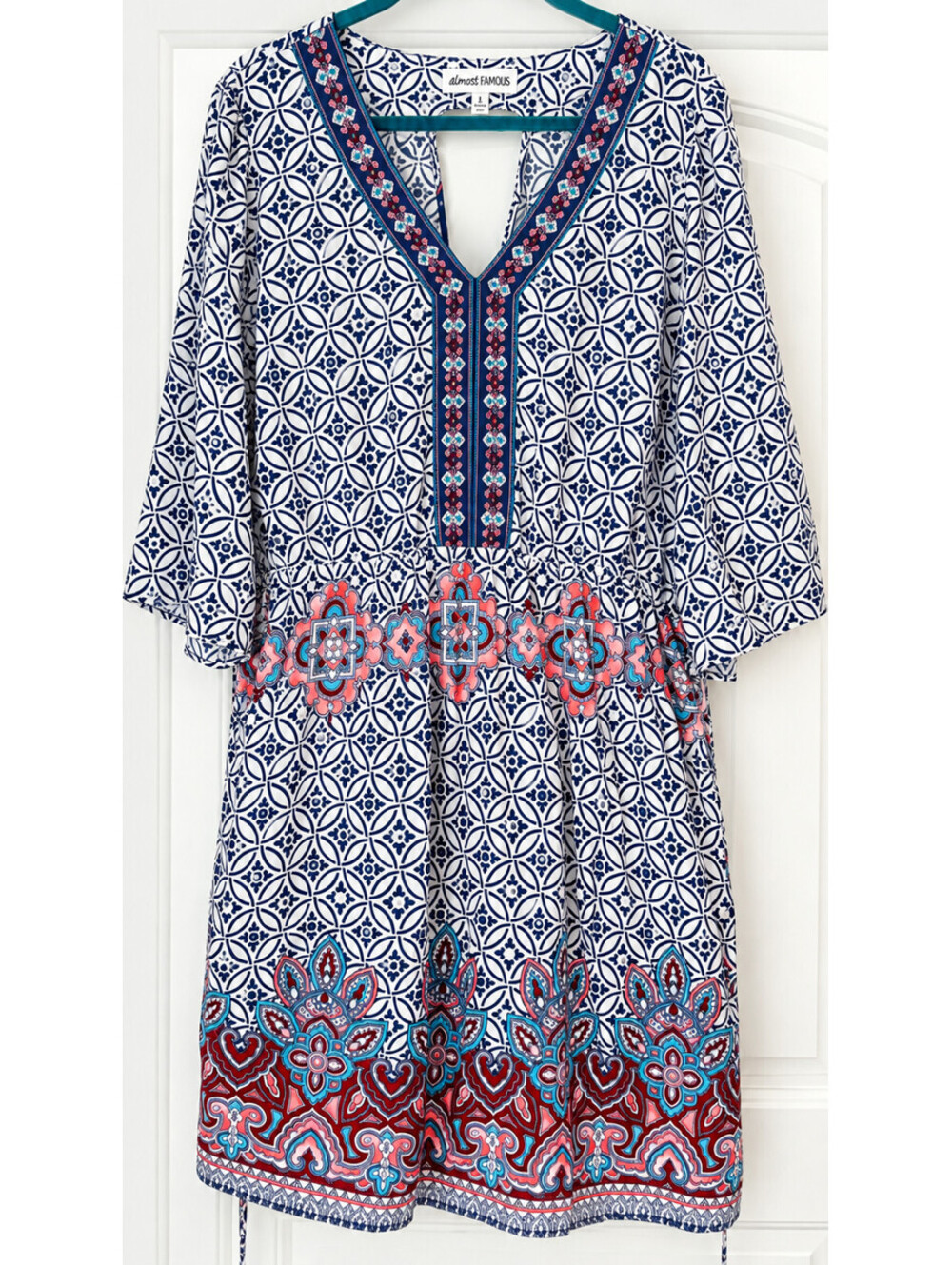 Almost Famous Womens 1X Boho Geometric Medallion Print Mini Dress Bell Sleeve
